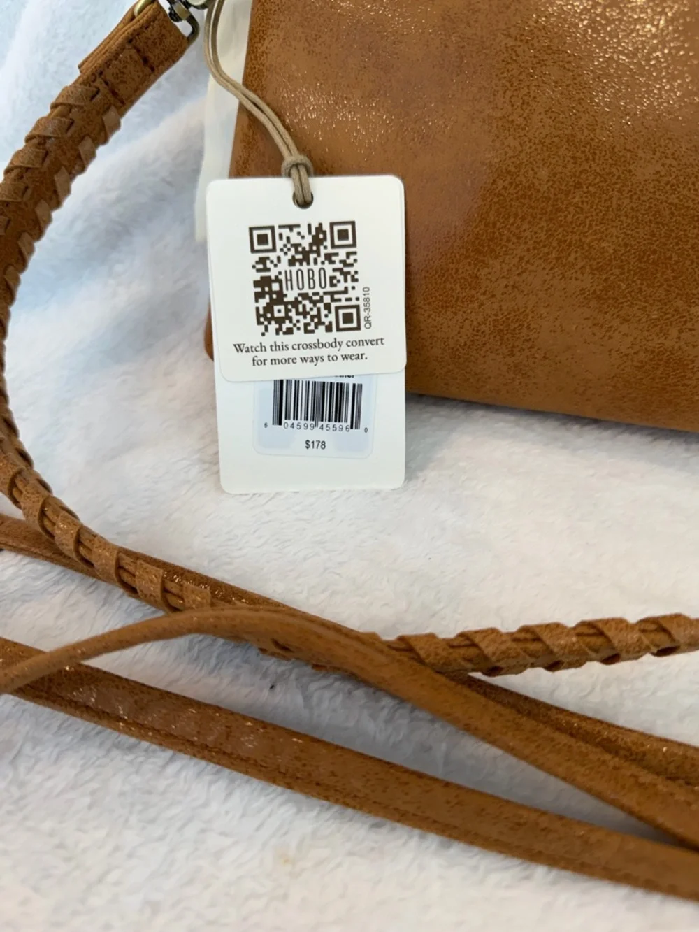 HOBO Darcy Crossbody - Picture 3 of 5